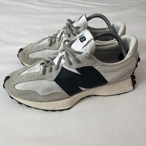 New Balance Women's Size 11 Or Men's Size 9.5 327, Sea Salt/White Gym Shoes Fit